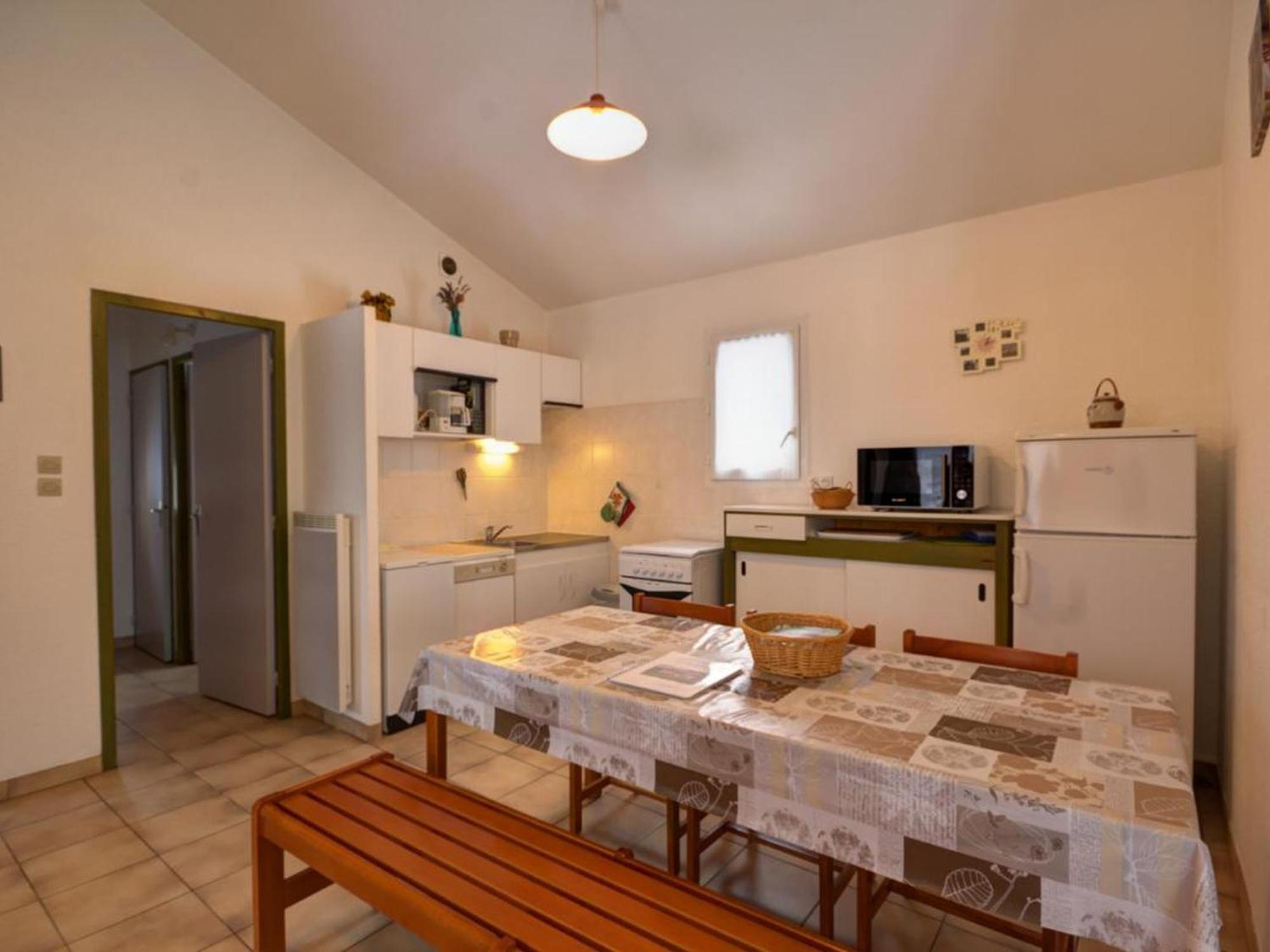 Gîte Usson-en-Forez, 3 pièces, 4 personnes - FR-1-496-163 Extérieur photo
